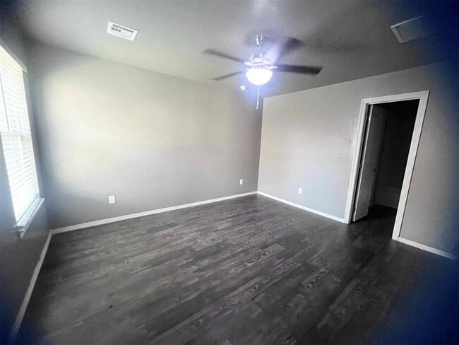 Building Photo - 2165 Buena Vida Ln