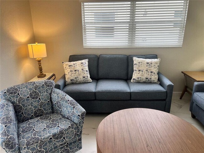 Building Photo - 6154 Midnight Pass Rd