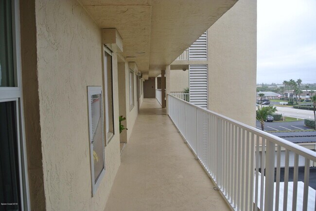Foto del edificio - 2727 N Hwy A1A