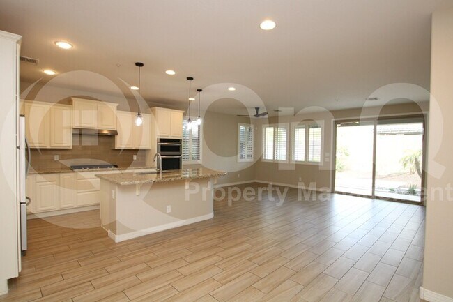 Foto del edificio - 12794 W Burnside Trail