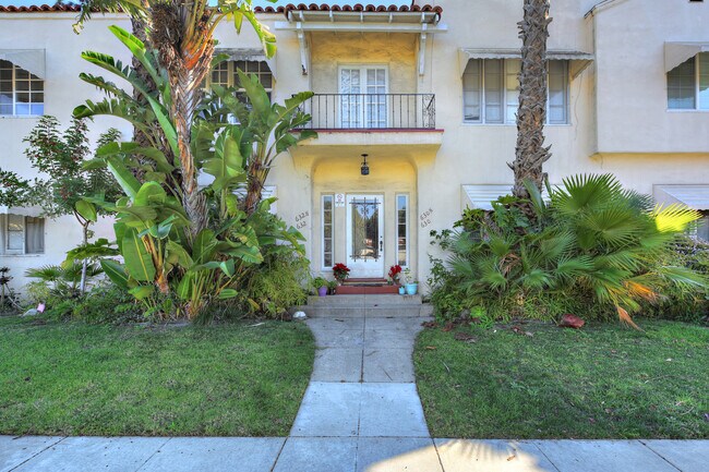 Building Photo - 630 Naranja Dr