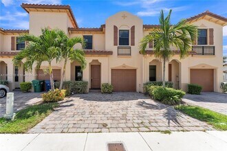 Building Photo - 17461 SW 153rd Ct
