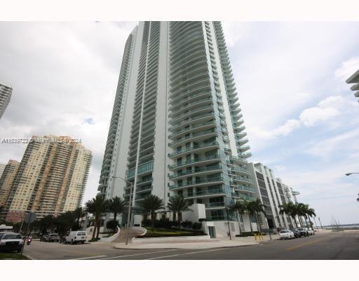 Foto principal - 1331 Brickell Bay Dr