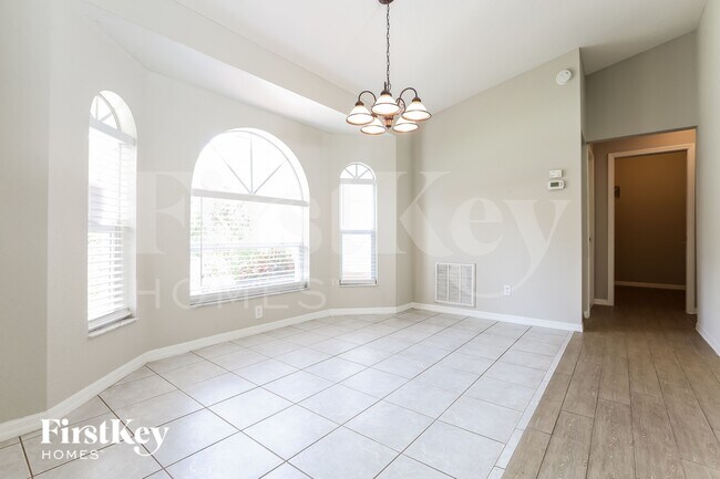 Foto del edificio - 4390 La France Ave