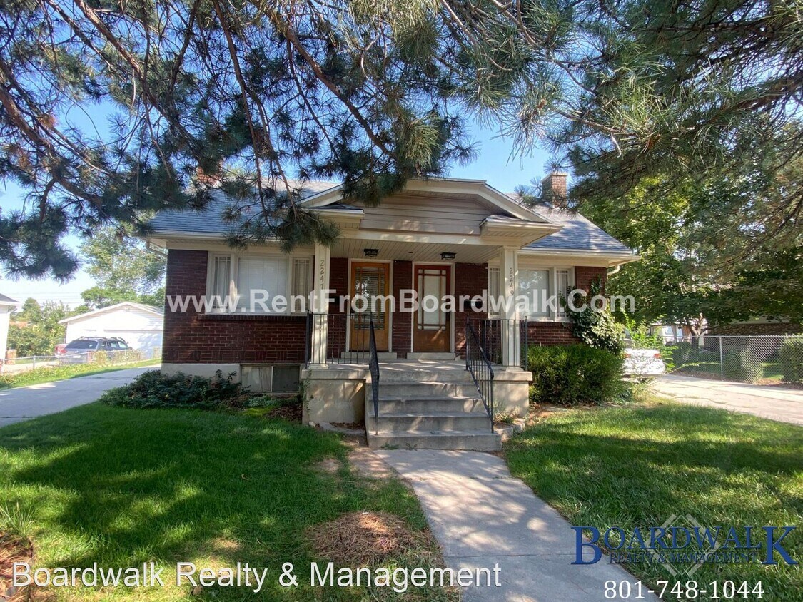 Primary Photo - 3 br, 2 bath House - 2247 Lambourne Ave