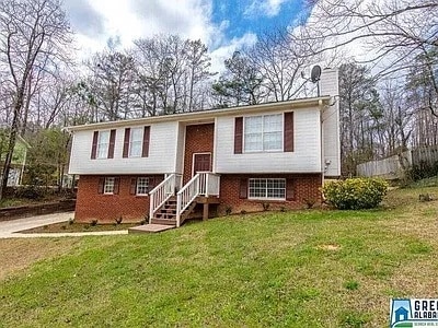 Primary Photo - 3397 Cedarbrook Cir