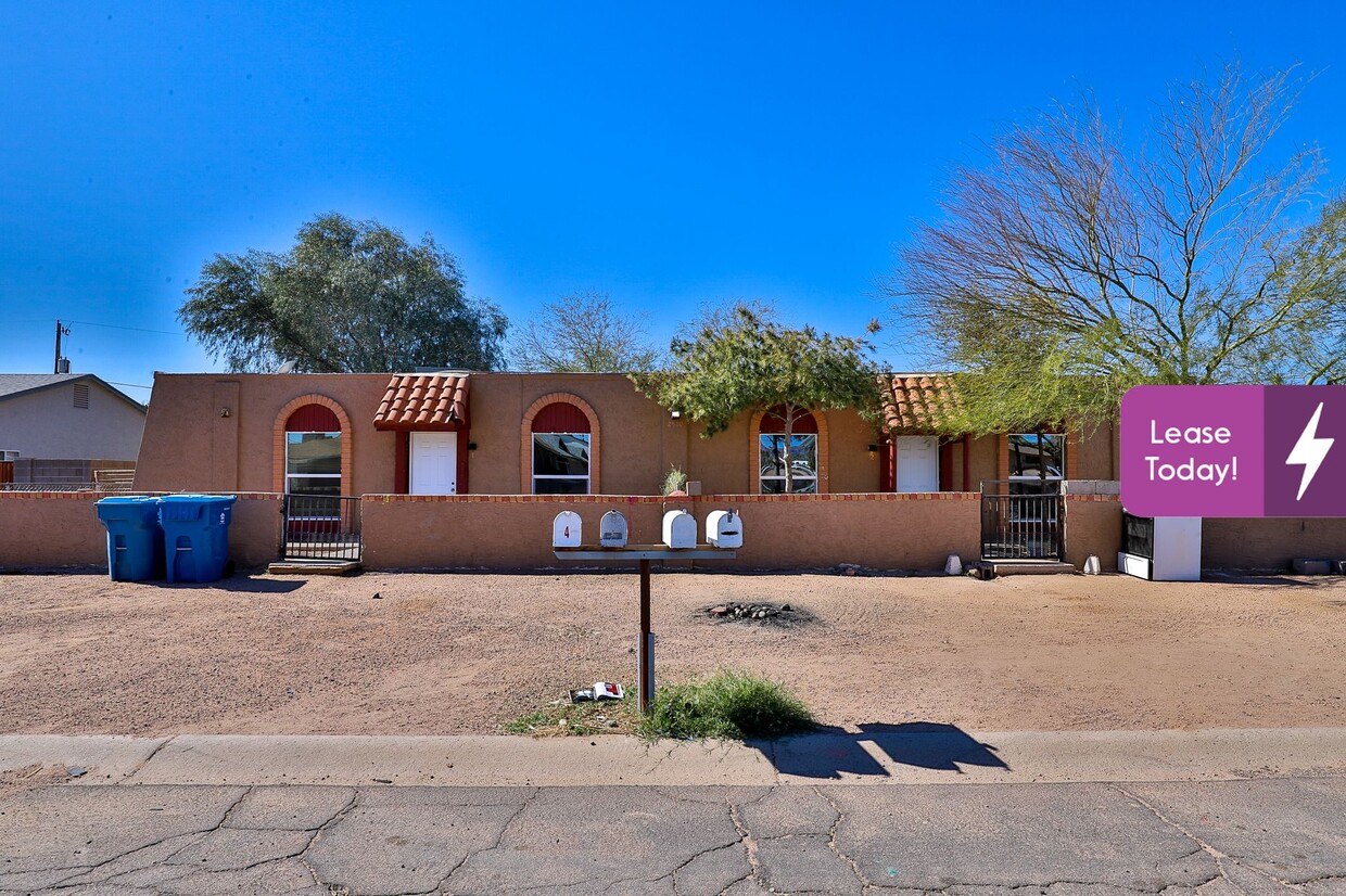 2580 S Yavapai Rd Unit 2, Apache Junction, AZ 85119 Condo for Rent in