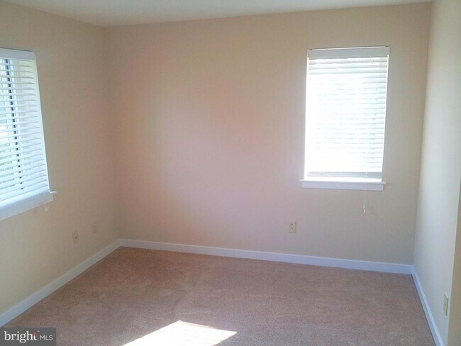 Foto del edificio - 8406 Westview Rd