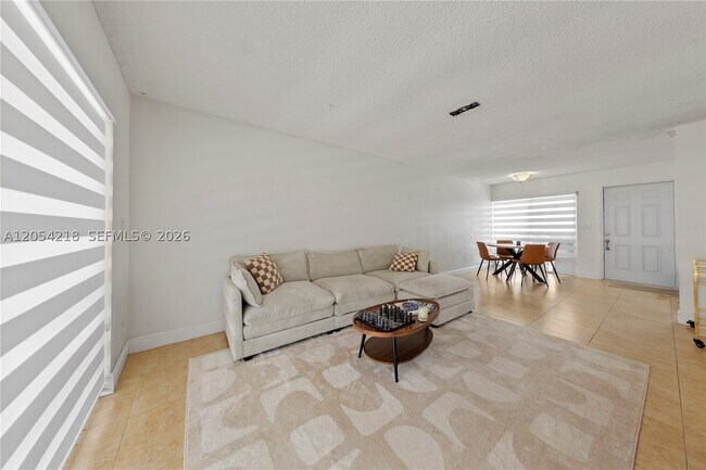 Building Photo - 11336 SW 69th Ln
