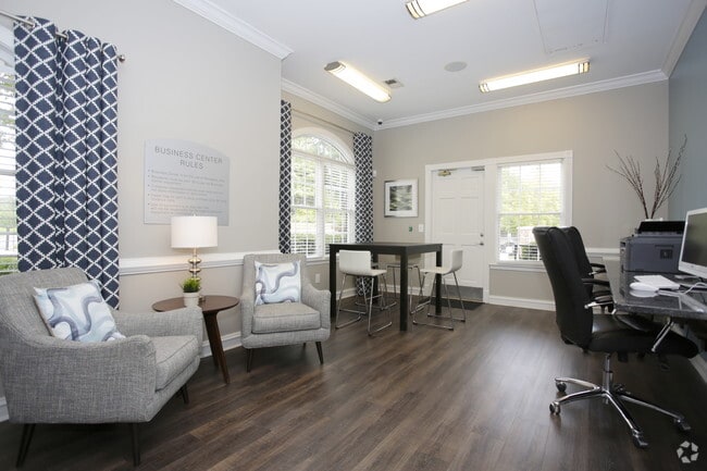 Photo - Aventura Decatur Apartments