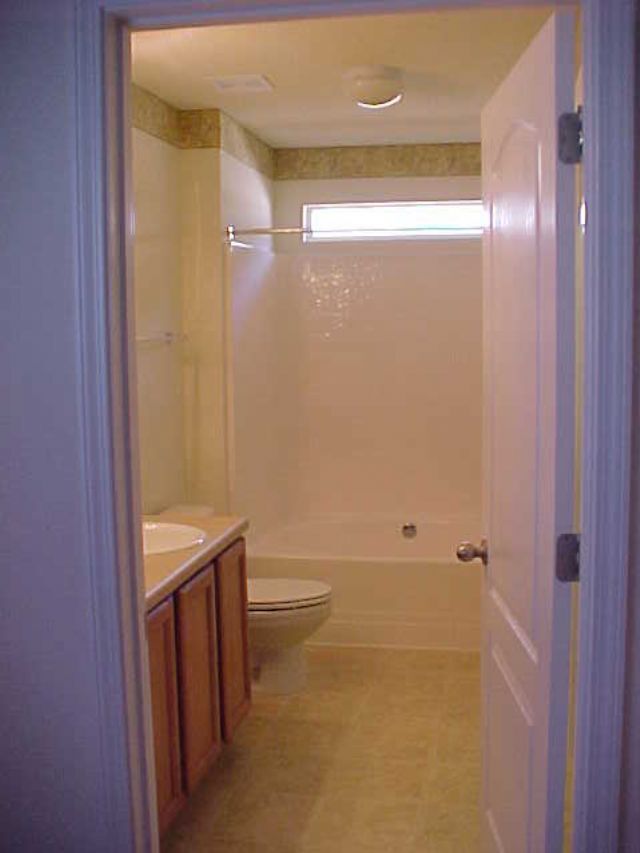 Building Photo - 8907 Camelot Pl