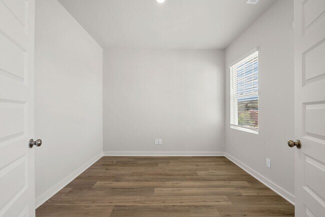 Building Photo - Pet Friendly New Construction!