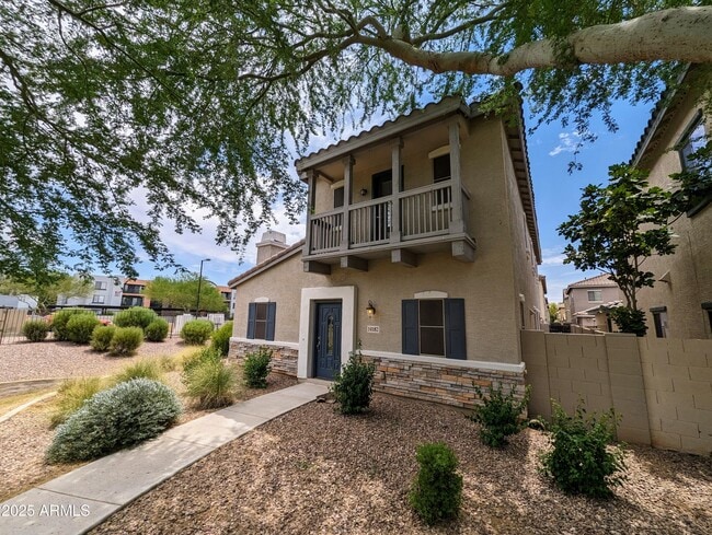 Building Photo - 14182 W Country Gables Dr