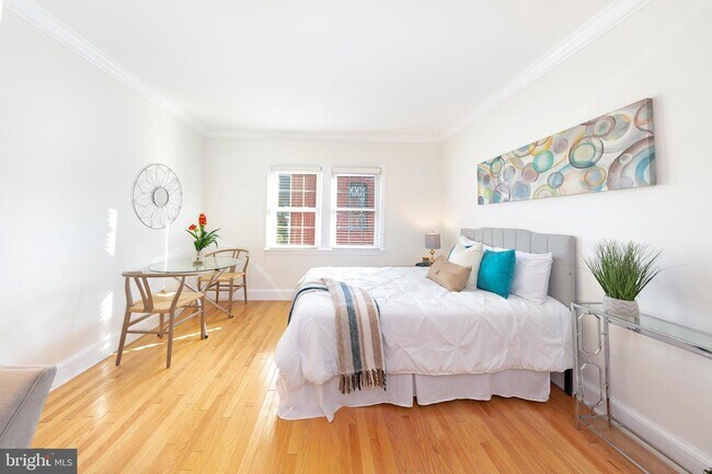 Foto del edificio - 201 Massachusetts Ave NE