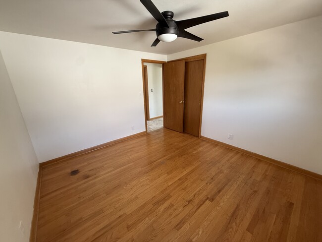 Foto del edificio - 3720 S 88th St