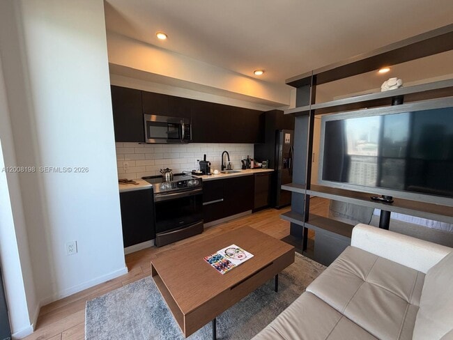 Foto del edificio - 398 NE 5th St