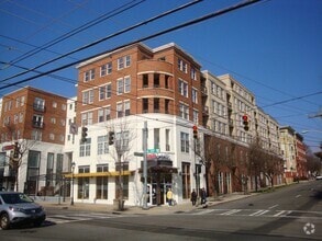 Building Photo - 1315 East Blvd