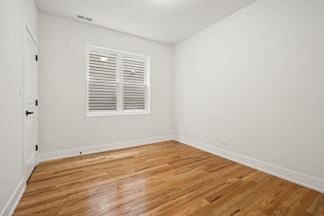 Foto del edificio - 628 N Long Ave