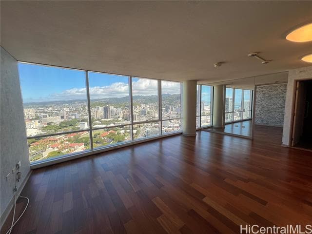 Building Photo - 1288 Kapiolani Blvd