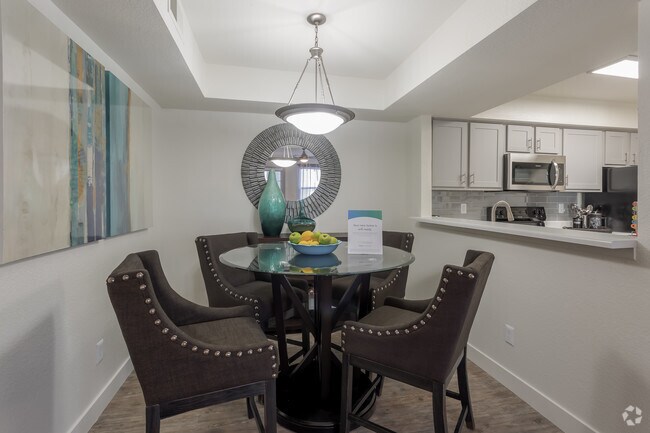 Modelo nuevo de 2HAB, 2BA 1,030 ft² - Comedor - The Quinn