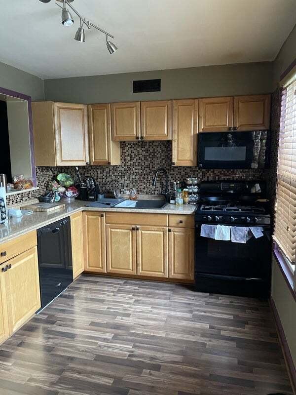 Foto del edificio - 3240 Edgemont St