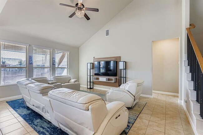 Foto del edificio - 19433 Colgin Dr