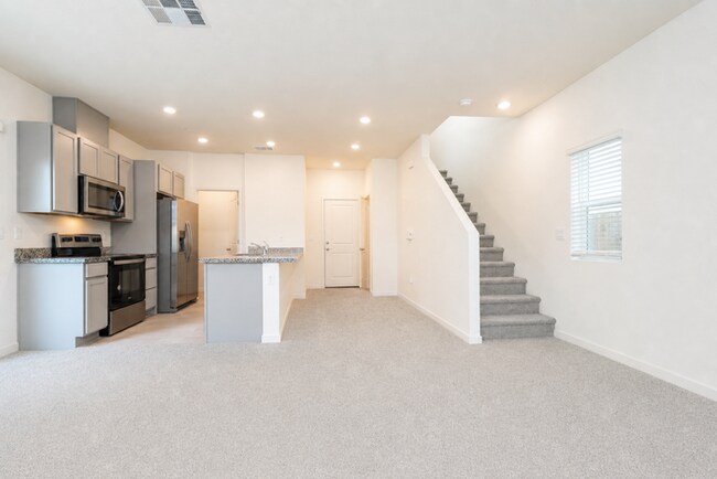 Foto del edificio - 9008 Sausalito Ln
