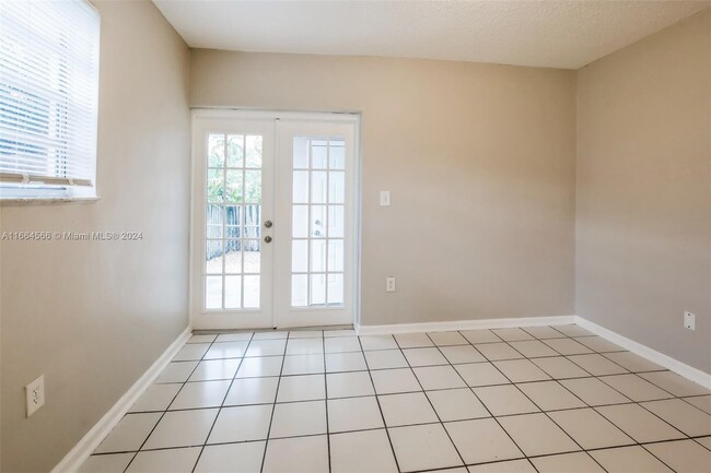 Building Photo - 9233 SW 204th Terrace
