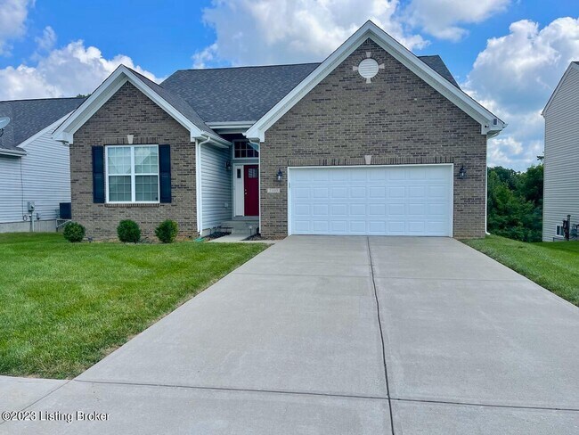 Building Photo - 2105 Meadows Edge Ln