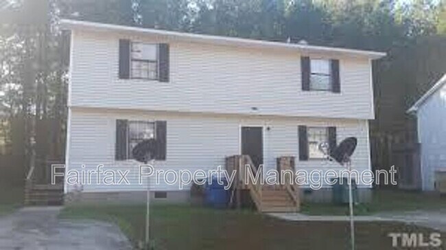 Building Photo - 1419 Cherrycrest Drive