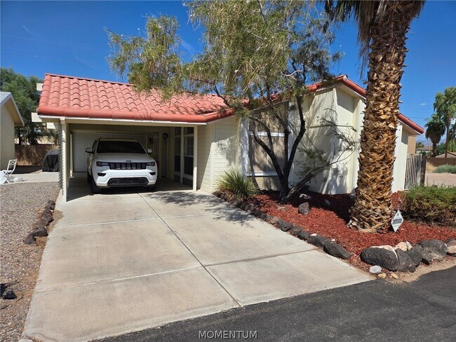 Foto del edificio - 2140 Whitewater Dr
