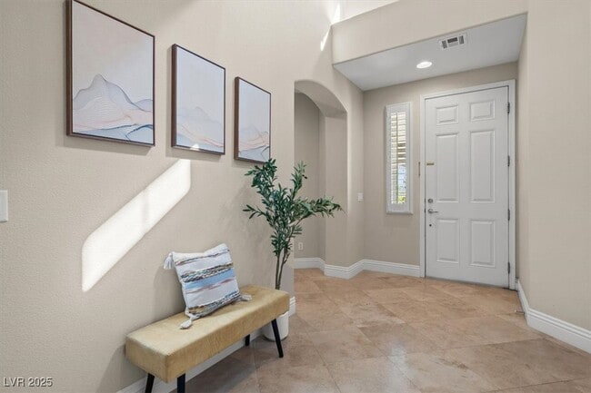 Building Photo - 858 La Sconsa Dr