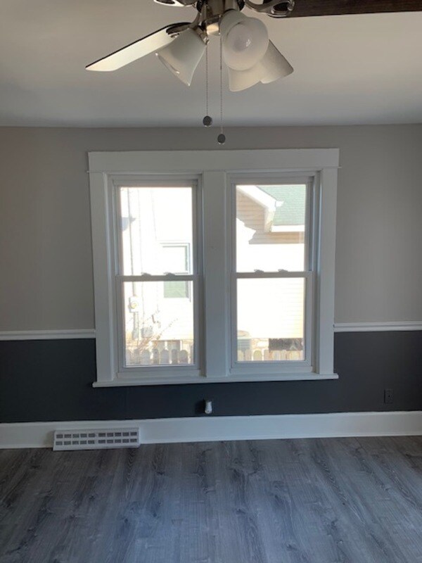 Foto del edificio - 818 Douglas St