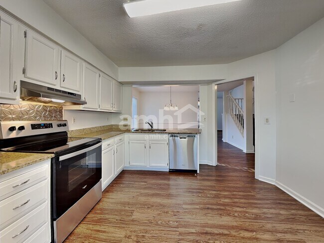 Foto del edificio - 13029 Greycrest Dr