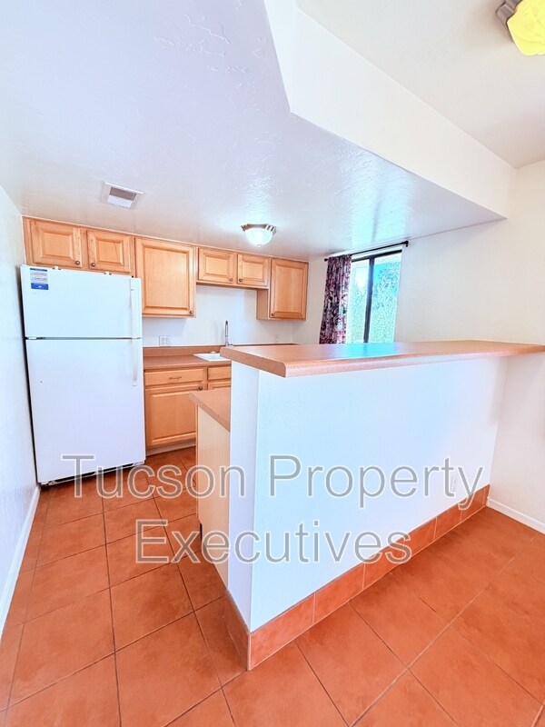 Foto del edificio - 455 W Kelso St