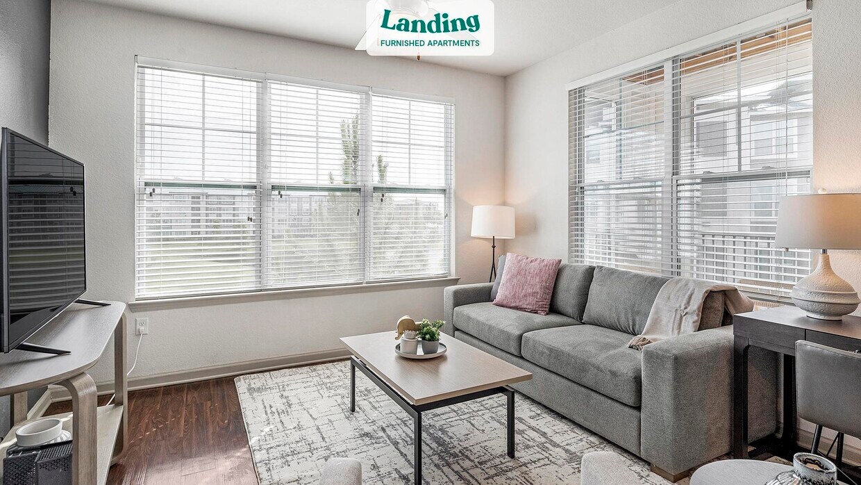 Foto principal - 5810 Worth Pkwy