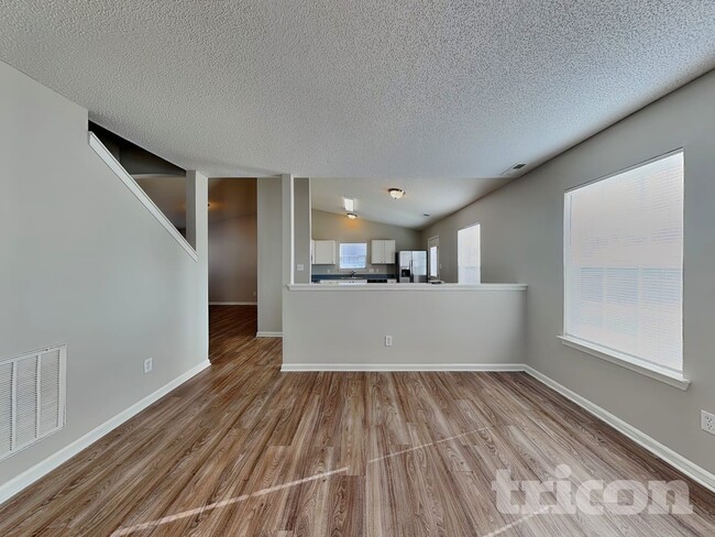 Building Photo - 4932 Aldersbrook Dr
