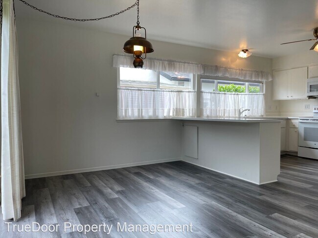 Building Photo - 4 br, 2 bath House - 21592 Hanakai Ln