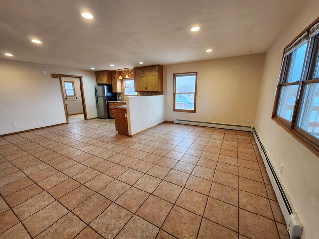 Open Floor Plan - 502 Alicia St