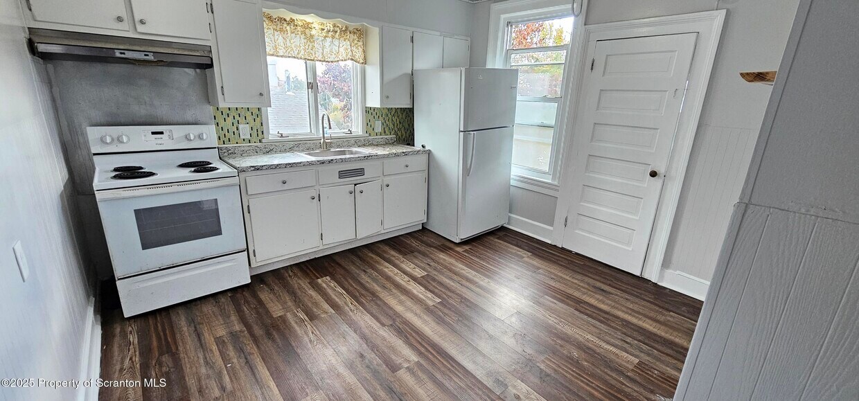 Foto principal - 123 Oak St