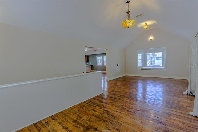 Foto del edificio - 802 8th St N