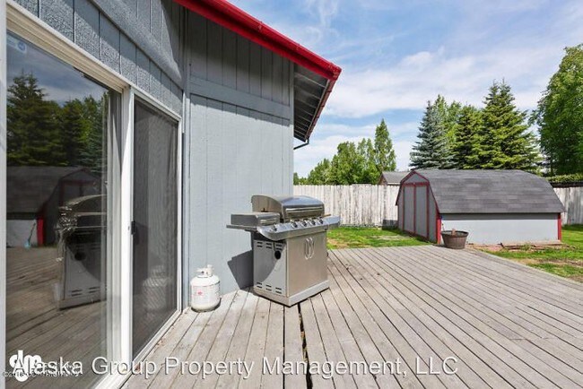 Foto del edificio - 3 br, 2.5 bath House - 12313 Woodward Drive