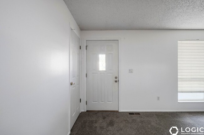 Building Photo - 4247 S 2450 W