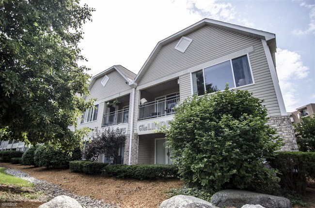 Foto del edificio - 1275 Oak Ridge Ave