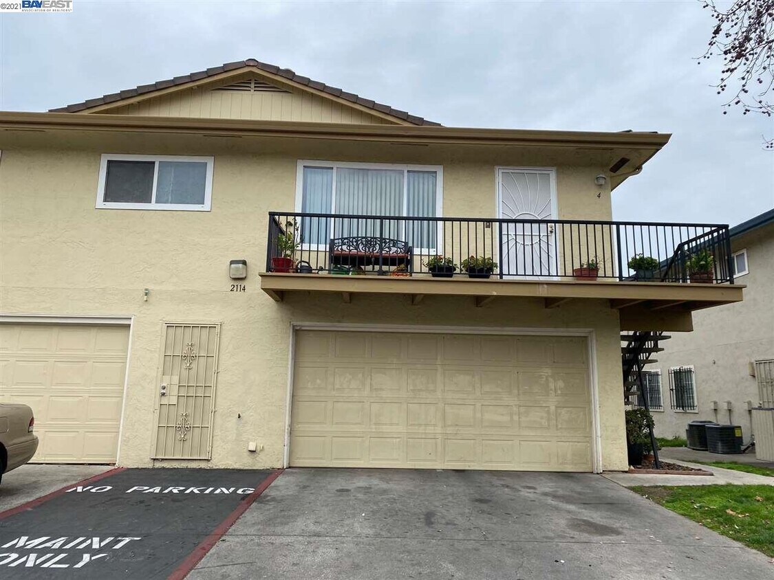 2114 Peppertree Way, Antioch, CA 94509 Townhouse for Rent in Antioch