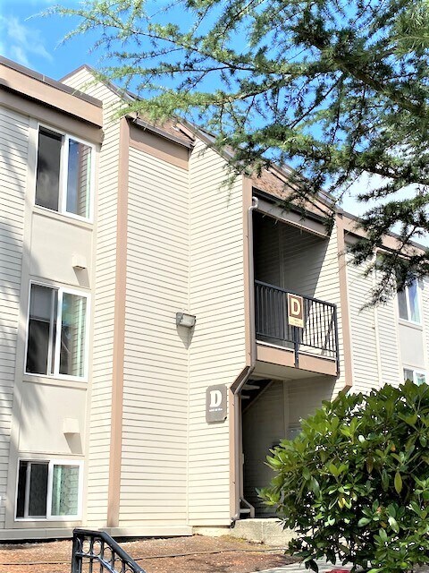 Primary Photo - 14640 NE 32nd St