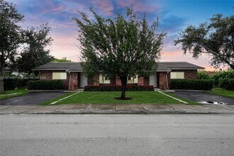 Building Photo - 7516 NW 44th Ct