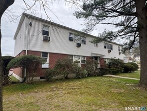 Building Photo - 239 Cherry Hill Dr