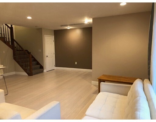 Foto del edificio - 160 Quincy Shore Dr