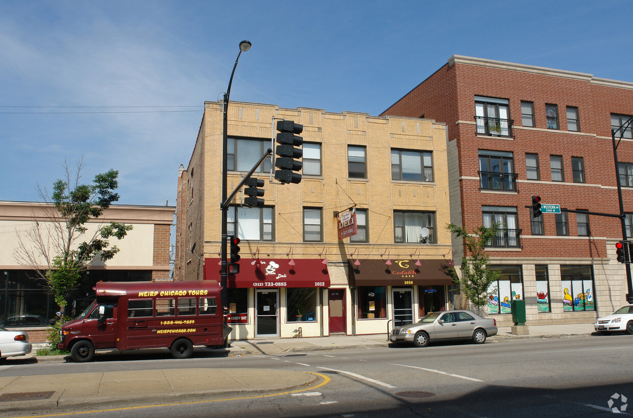 Building Photo - 1010-1012 S Western Ave